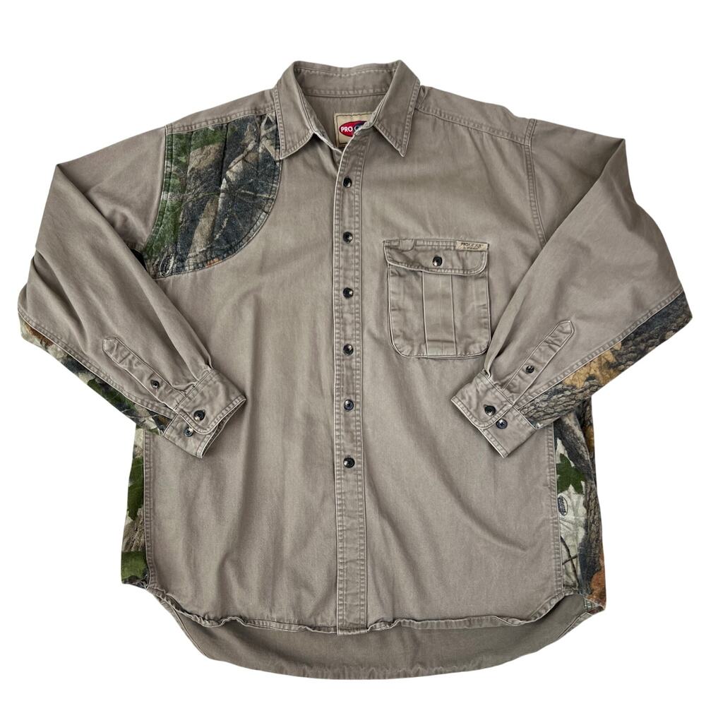 Men's Wrangler Pro Gear Button Front Camouflage Collared Button Front Shirt L